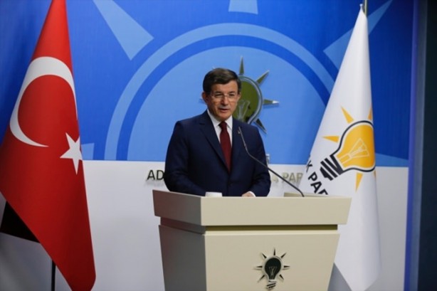 Vekiller Davutoğlu'nu böyle izledi 