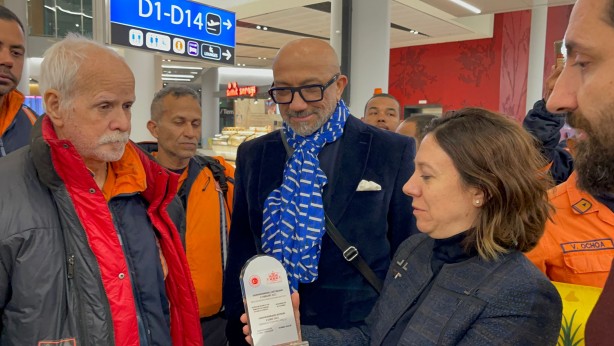 Foto - Venezuela arama kurtarma ekibi İstanbul Havalimanı'ndan ülkelerine uğurlandı