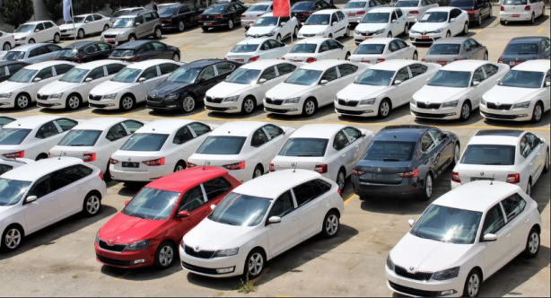 Foto - Vergi, ÖTV ve KDV tamamen sıfırlandı! O otomobil 240 bin liradan satışa çıkarıldı