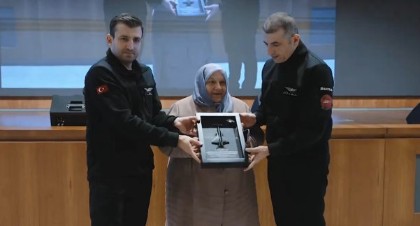 Foto - Vergi rekortmeni Selçuk Bayraktar oldu! Türkiye’nin kaynaklarını sömüren Koç bakın kaçıncı