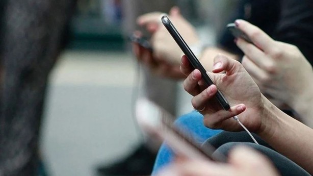 Foto - Vergisiz akıllı telefon ve bilgisayar nasıl alınır?