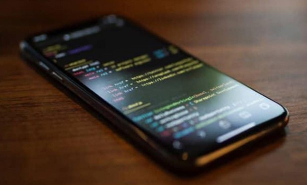 Foto - Veri hırsızları durduralamıyor! 10 milyon telefonda virüs bulundu