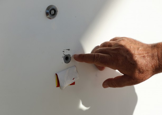 Foto - Vicdansız, şehir magandaları! Haraç vermeyince ekmek kapıları kundaklandı