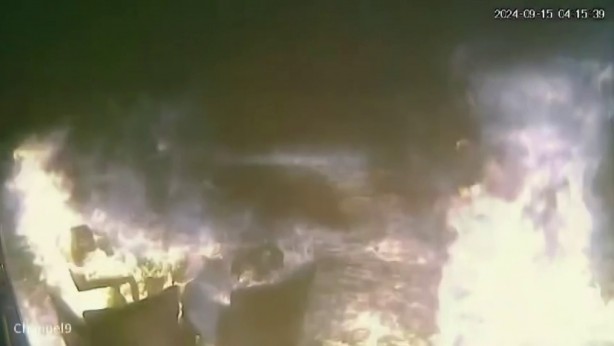 Foto - Vicdansız, şehir magandaları! Haraç vermeyince ekmek kapıları kundaklandı