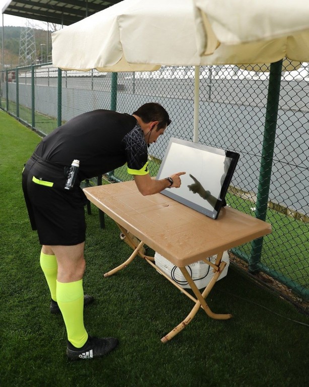 Foto - Video Yardımcı Hakem ilk kez çevrimiçi denendi
