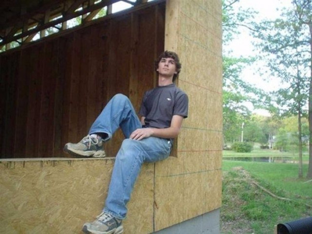 Foto - Videolardan öğrenerek ev inşa ettiler!