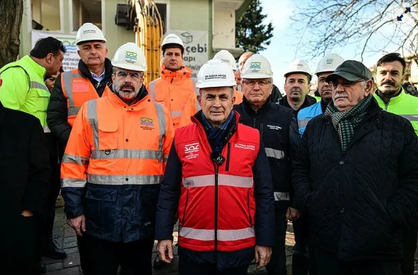 Foto - Villaları şehit mezarlarının üstüne dikti! CHP’li belediye bunu da yaptı