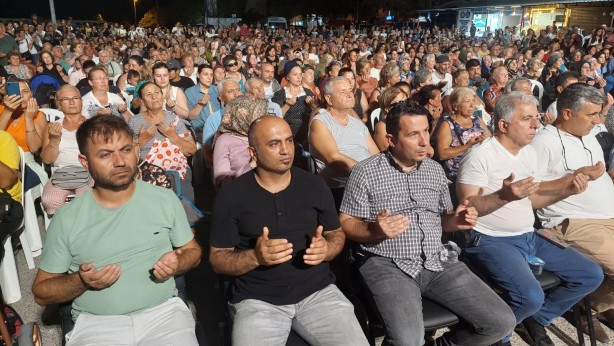 Foto - 'Vira bismillah' diyen balıkçılar denize açıldı! Gece gündüze döndü