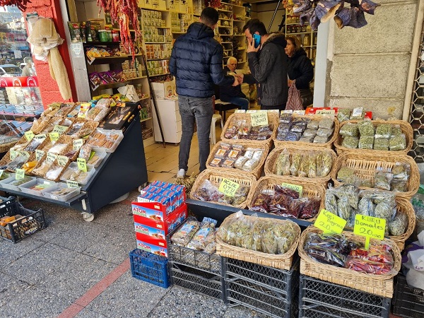 Foto - Viral enfeksiyon vakaları arttı! Hastanelere koşmamak için soluğu orada alıyorlar