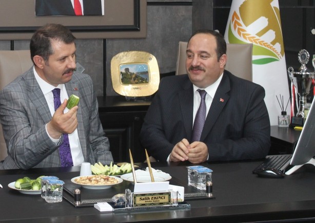 Viranşehir’de valiye şelengo ikram edildi