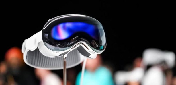 Foto - Vision Pro, Apple'ı hayal kırıklığına uğrattı