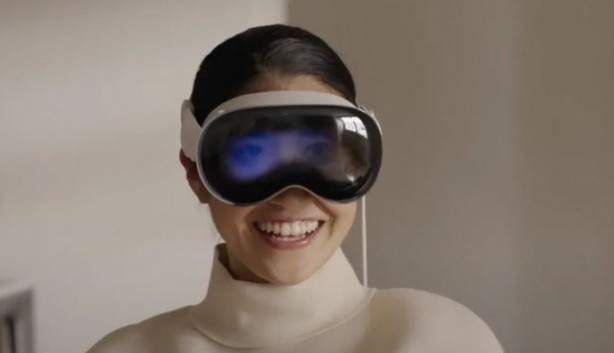 Foto - Vision Pro, Apple'ı hayal kırıklığına uğrattı