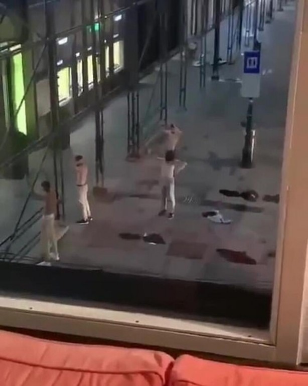 Foto - Viyana kan gölüne döndü! Şoke eden görüntüler