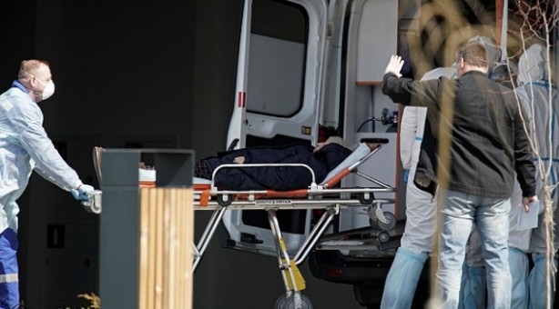 Foto - Vladimir Putin zorda! Rusya'yı karıştıran koronavirüs paylaşımı