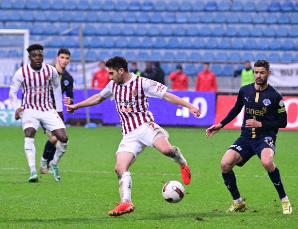 Foto - Volkan Demirel dehşete düşürdü! Kimi eleştirdi kimi destekledi: İlan etti artık! Uyarı sonrası Hataylılar şoku yaşadı…