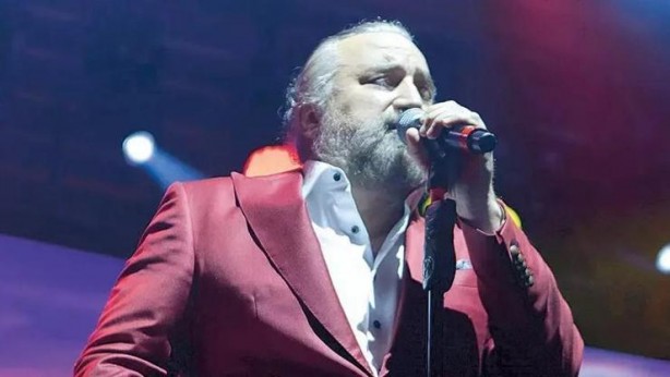 Foto - Volkan Konak, müziği bıraktığını açıkladı! Sebebi "Hadi git işine be, sen kimi yiyorsun" dedirtti! Bakalım gerçekten kurtulacak mıyız?