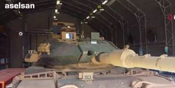 Foto - Volkan-M ve Batu eski tanklara can veriyor