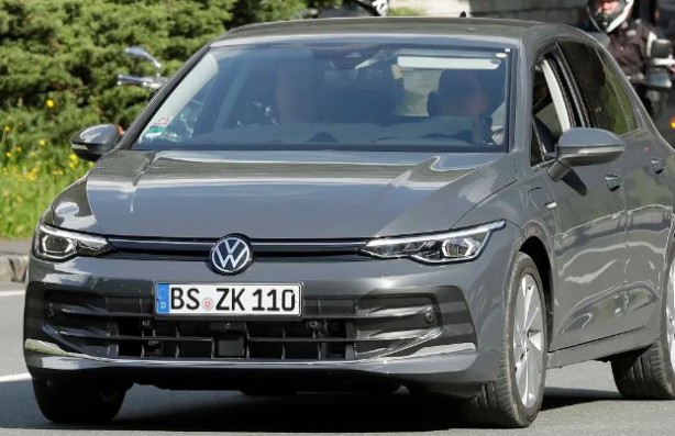 Foto - Volkswagen Golf 2023 fiyat listesi