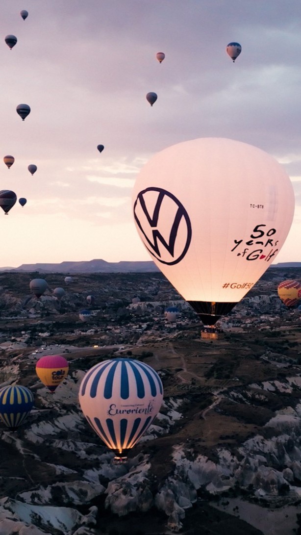 Foto - Volkswagen Golf 50. yılını Kapadokya’da kutladı!