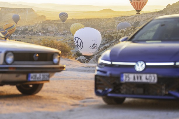 Foto - Volkswagen Golf 50. yılını Kapadokya’da kutladı!