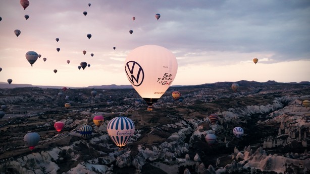 Foto - Volkswagen Golf 50. yılını Kapadokya’da kutladı!