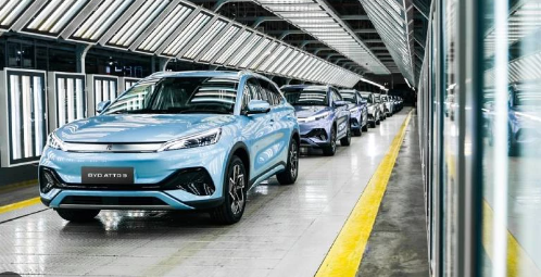 Foto - Volkswagen şimdi başını taşlara vuruyordur! Dünya devi Manisa'ya geliyor