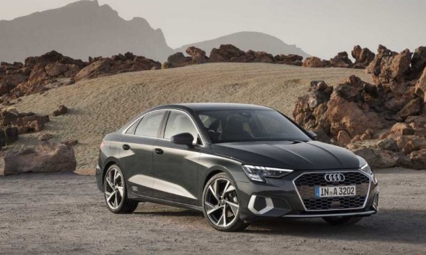 Foto - Volkswagen ve Audi yangın riski nedeniyle binlerce aracı geri çağırıyor! 