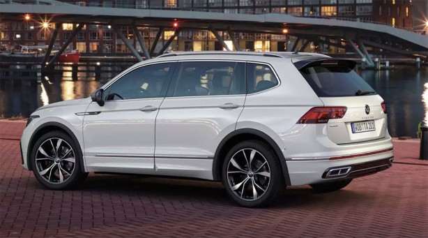 Foto - Volkswagen yılın son fiyat listesini açıkladı! Hangi model ne kadar? Volkswagen Polo, Golf, Tiguan, T-Roc, Touareg ve Passat güncel fiyatlar!