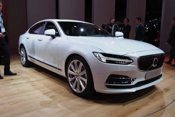 Foto - Volvo'nun yeni canavarı S90’ın fiyatı ve özellikleri