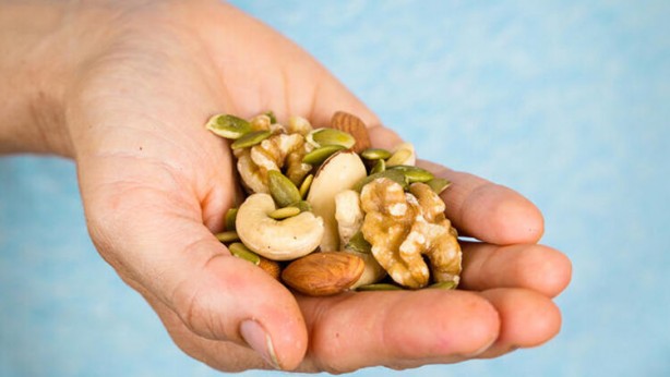 Foto - Karaciğer ve safra kesesini tertemiz hale getiriyor! Her gün bu saatte mutlaka yapın