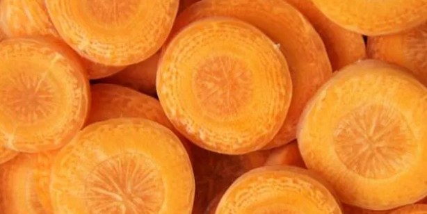 Foto - Vücudun su ihtiyacı hangi besinlerle karşılanır? Doğru su tüketimi: Vücutta sıvı kaybına ne iyi gelir, su dengesini ne sağlar?