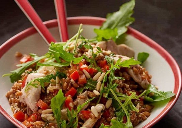 Vücuttaki ödemi atıyor, mum gibi eritiyor! Saatlerce tokluk hissi veriyor