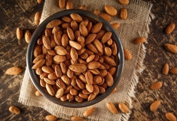 Foto - Vücuttaki yağı kasa çeviren mucize besinler! Kısa sürede yağı yakıp kas oranını arttırıyor