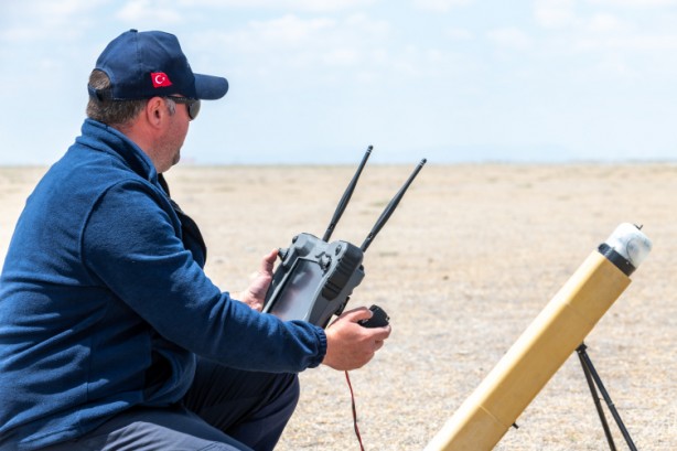 Foto - Vurucu İHA sistemi ALPAGU ilk kez ihraç edildi: Türk İHA'ları gündemi altüst edecek! O isim duyurdu 