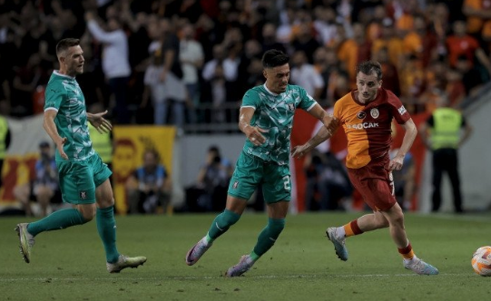 Foto - Wilfried Zaha ve Tete'nin ardından saatli bomba: Oyun başladı! Transfer programı çalımı...