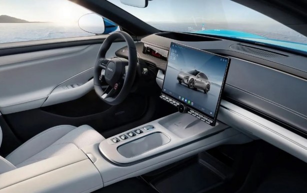 Foto - Xiaomi çıtayı yükseltti! SU7 bataryaları değişiyor