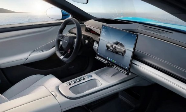 Foto - Xiaomi talebe yetişemiyor! SU7 üretimini artıracak