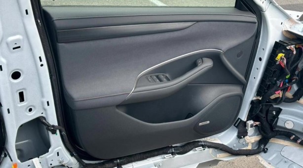 Foto - Xiaomi’nin elektrikli sedanı ortaya çıktı