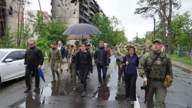 Foto - "Ya bizim de başımıza gelirse" bakışı! Finlandiya Başbakanı Sanna Marin gündem oldu