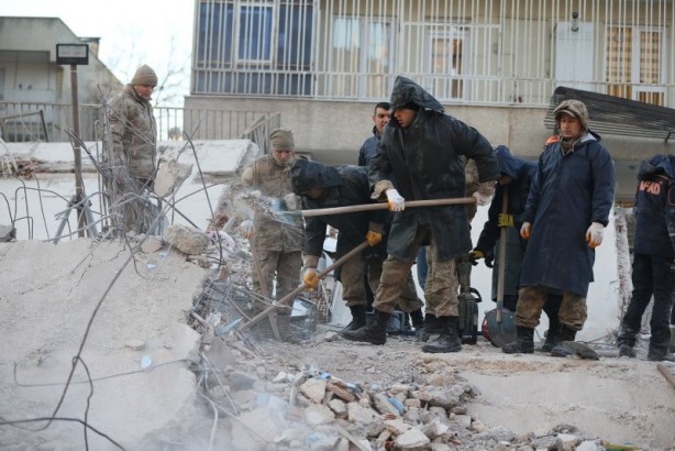 Foto - Yabancı arama-kurtarma uzmanları değerlendirdi! Türkiye depremle mücadelede başarısız mı?