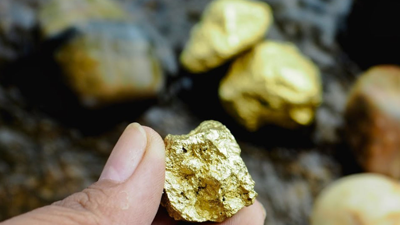 Foto - Yabancı madencilik şirketi Türkiye'deki altın keşfini duyurdu! O ilçenin taşı toprağı meğerse altınmış