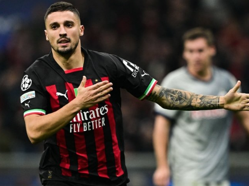 Foto - Yabancı sporcuyu böyle kiralayan: Fenerbahçe'ye Rade Krunic'ten haber geldi! Ayak bastığı an 