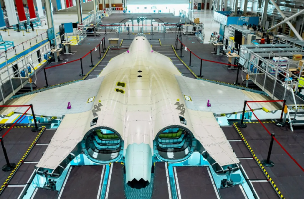 Foto - Yabancı ülkeleri Milli Muharip Uçak projesine dahil etmek riskli mi? Uzman isim önemli detayı açıkladı