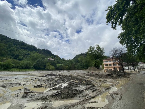 Foto - Yağış nedeniyle 3 köy geçici olarak boşaltıldı