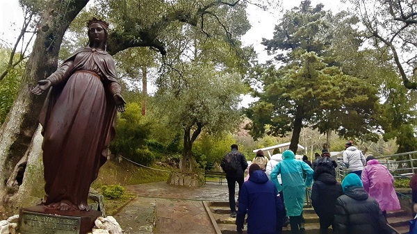 Foto - Yağmur çamur dinlemediler! Antik hikayeleri böyle dinlediler