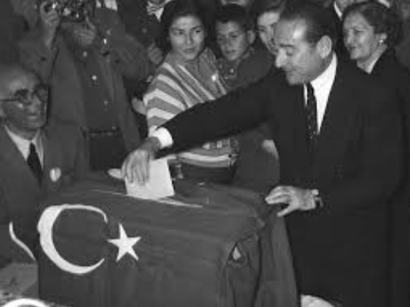 Foto - ‘Yahudi Soykırımı’ yalanını bir komünist deşifre etti. Kim kimden tazminat istiyor? Tarihin karanlık sayfaları aydınlanıyor