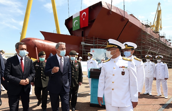 Foto - Yakında Pakistan'a ihraç edilecek... Bakan Hulusi Akar'dan kritik ziyaret