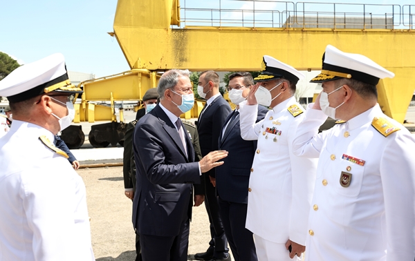 Yakında Pakistan'a ihraç edilecek... Bakan Hulusi Akar'dan kritik ziyaret