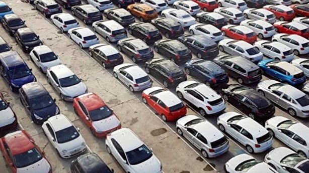 Foto - Yakıt cimrisi otomobiller