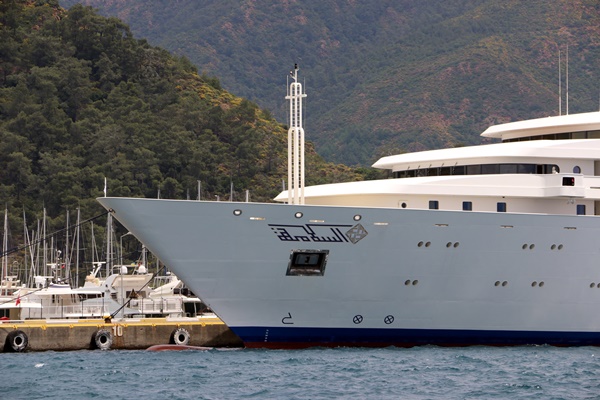 Foto - Yakıt deposu 1 milyon 200 bin liraya doldu